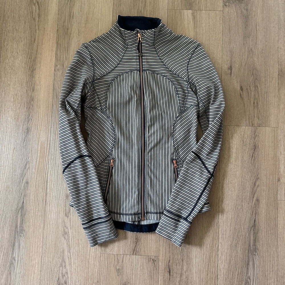 Lulu Lemon Define Navy Striped Women's Jacket